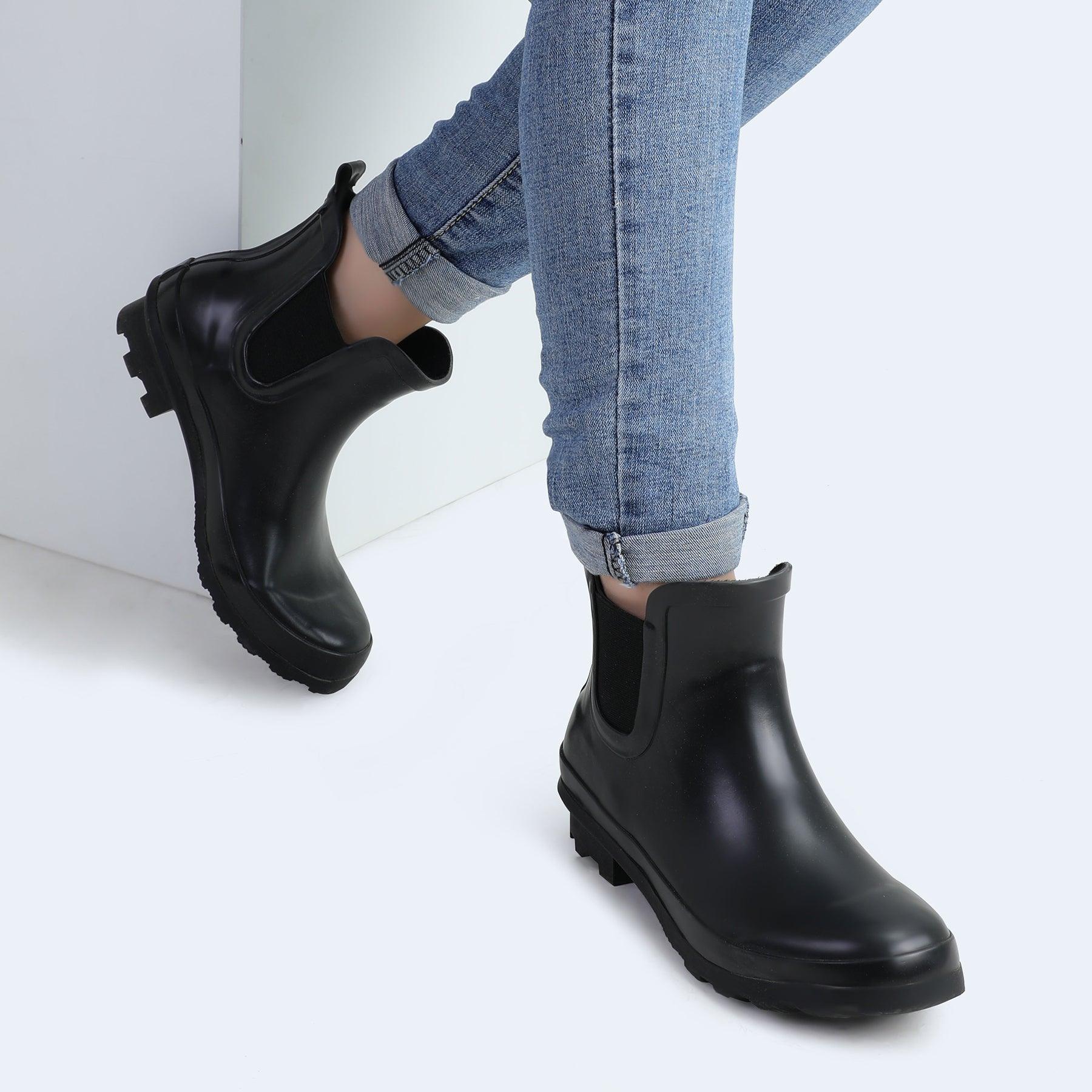 Matte Chelsea Short Rain Boots - MYSOFT