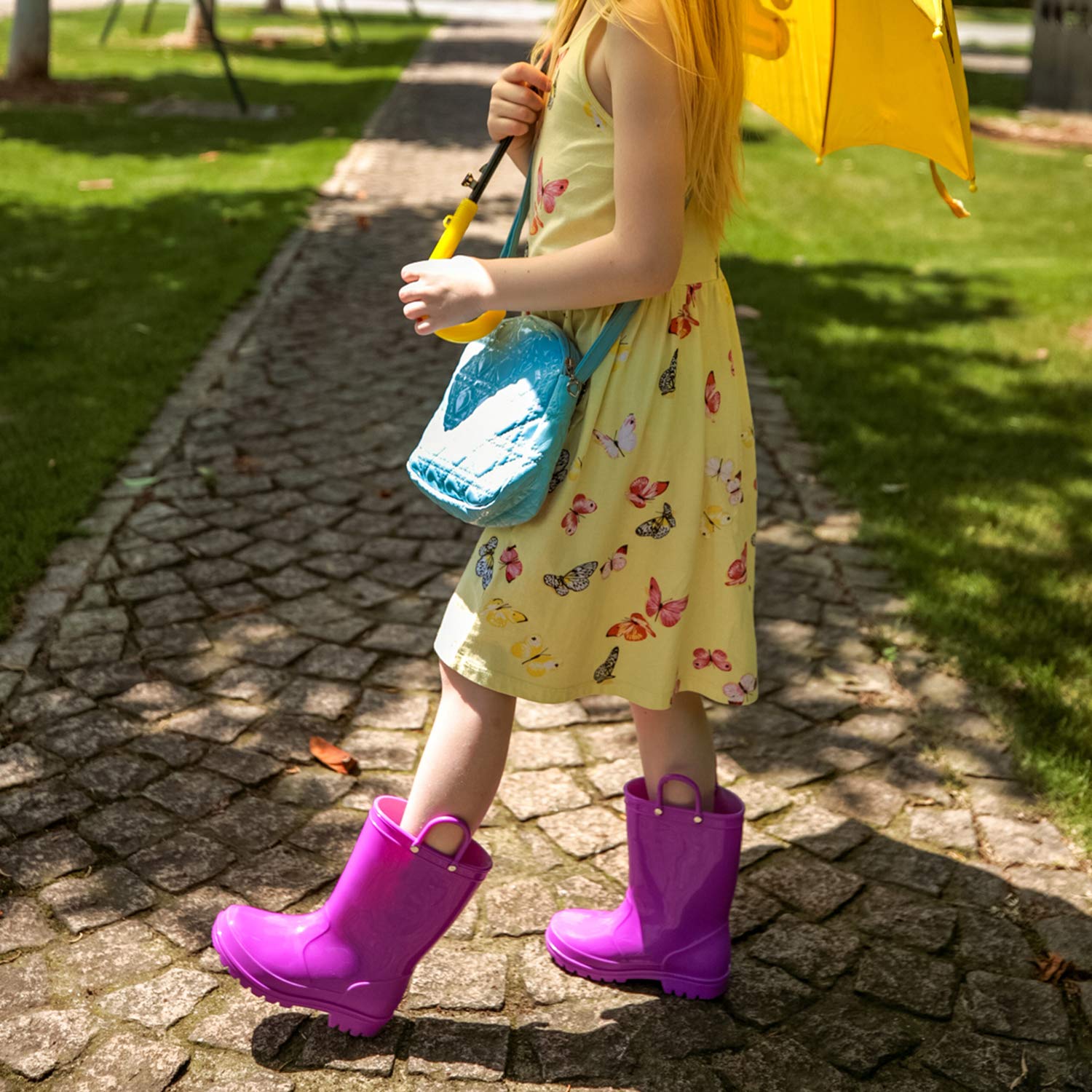 Simple And Cute Waterproof Rubber Rain Boots